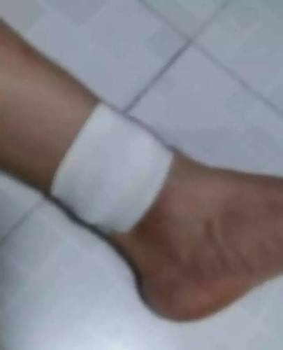 老婆一言不合就动手，重庆小伙被家暴两年，连兄弟伙都看不下去了