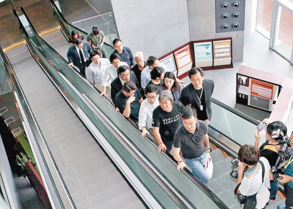 1500189781220609.jpg bkn-20170716033009228-0716_00822_001_03p.jpg