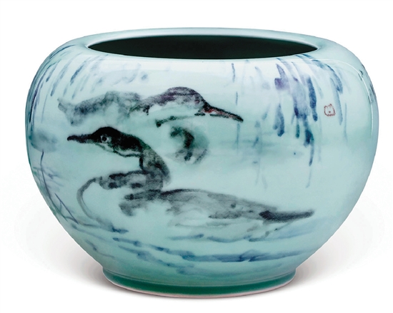 吴山明 夜雨涨秋池 20×19×19.5cm 2012年 吴山明 夜雨涨秋池 20×19×19.5cm 2012年