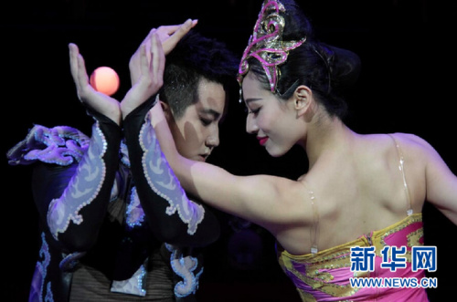 球技 新华社记者王义摄 球技 新华社记者王义摄