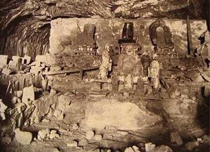 帕金斯基1912年拍摄的睒子洞(资料图)