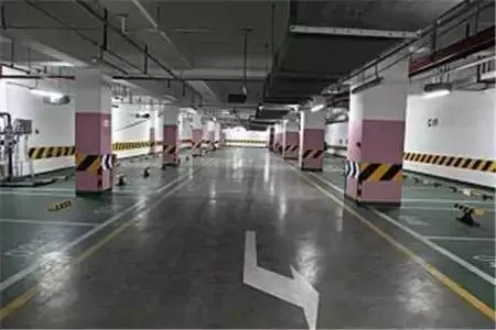 杭州临平部分楼盘捆绑销售车位 有的车位近百万元