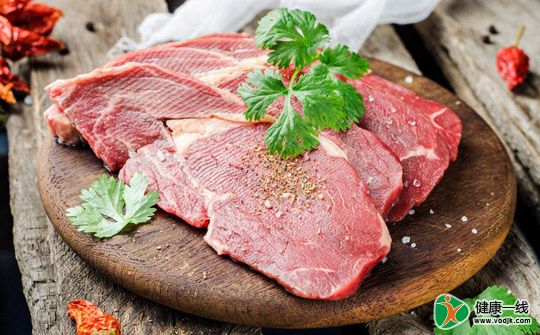 风湿患者要少吃猪牛羊肉和鸡蛋