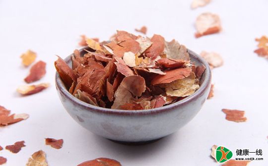 吃花生衣有效控制老年痴呆症