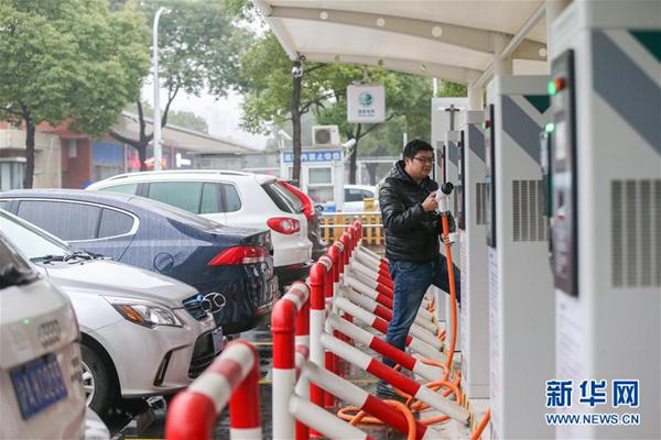 1121365856_15008087572131n 1121365856_15008087572131n