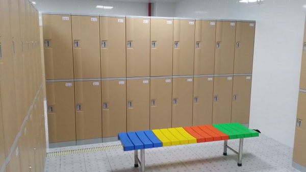 妈妈带4岁儿子进女更衣室 妈妈带4岁儿子进女更衣室