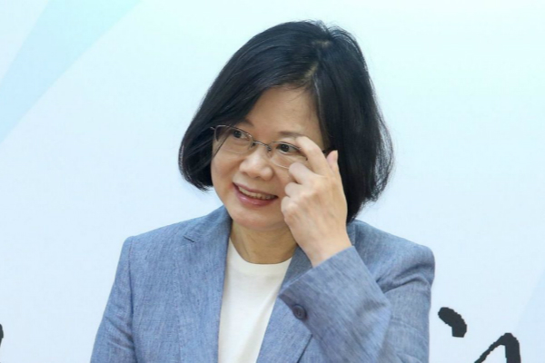 1501053845353018.jpg 6004001111.jpg