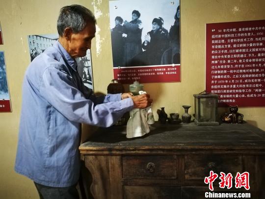 图为李化璟义务守护纪念馆?！±钛?摄