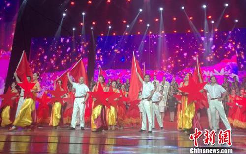 北京举行纪念建军90周年文艺演出暨集中慰问军休干部活动?！《叛?摄