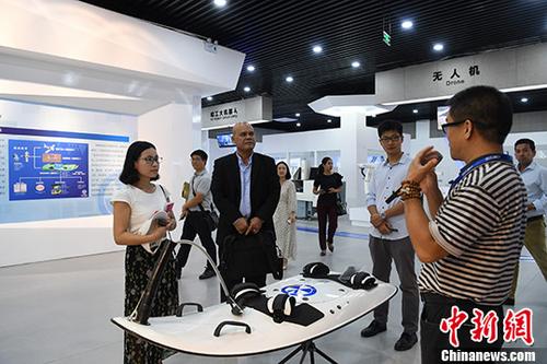 3258d3f1f0084f25bcb0a3f53b87f86f 3258d3f1f0084f25bcb0a3f53b87f86f