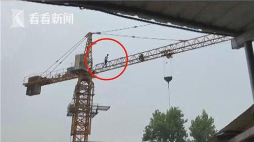 245d39204c69c8e2b68d39473c21ee3a.jpg Still0728_00021.jpg