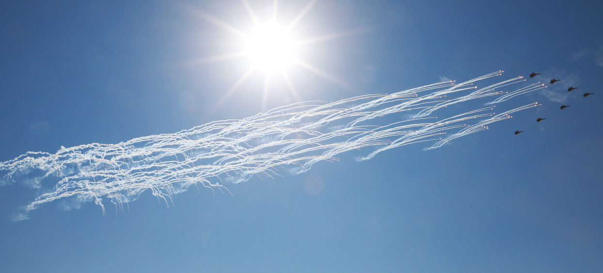           庆祝中国人民解放军建军90周年阅兵举行