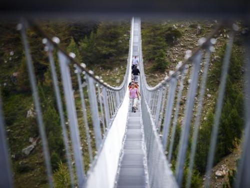 图片来源:美联社 点击进入下一页