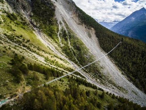 图片来源:美联社 点击进入下一页