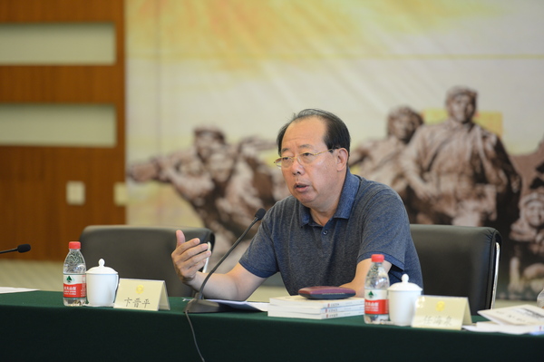 1全国政协文史和学习委员会副主任卞晋平