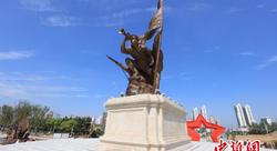 通讯：“英雄城”南昌高擎“军绿”铭刻红色记忆