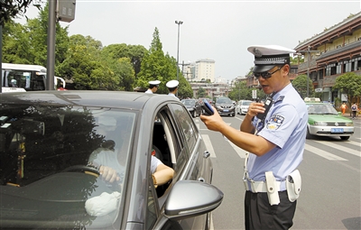 res10_attpic_brief res10_attpic_brief