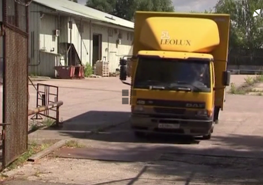 美驻俄使馆仓库开始转移物资 俄媒组团现场直播