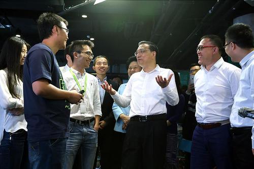 点击进入下一页