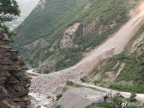 塌方现场。图片来自：