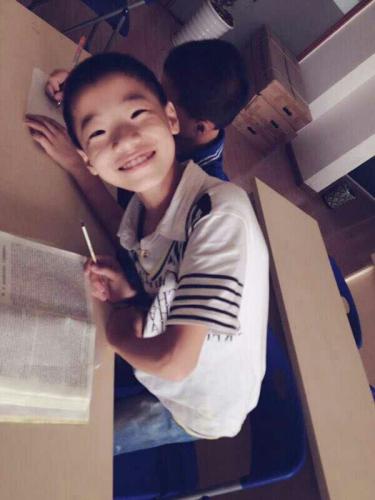 失联的两个孩子(杨一云供图)    失联的两个孩子(杨一云供图)