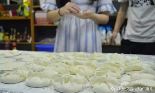饿了自己开小灶！湖北高校食堂现“共享厨房”