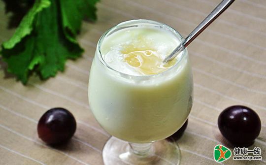 专家建议这些人多喝酸奶