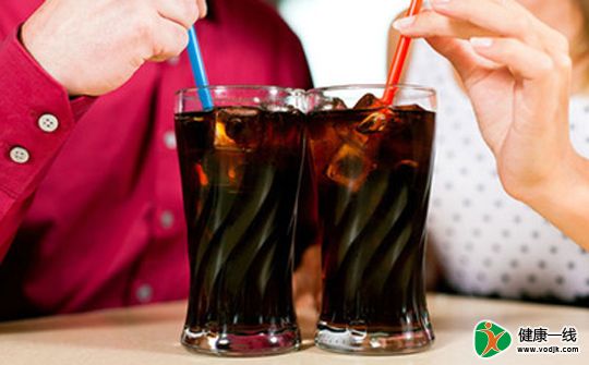 爱喝甜味饮料易小心脂肪肝