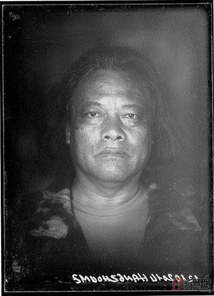 展讯│尹舒拉“大山可以挪开”开展倒计时   以艺术的名义相约巴黎