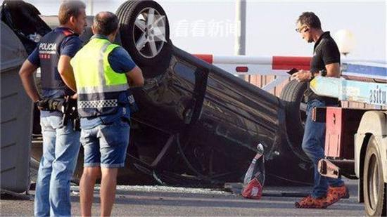 9a99b890ac5a70938bfb1c211451dd9b.jpg 题图.jpg