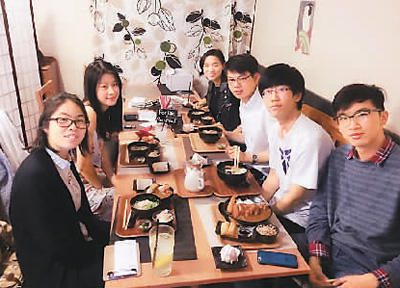 中国女生留学欧洲被问：你们国家都是坐牛车么？