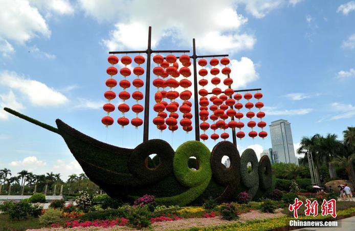 大型绿雕景观亮相厦门