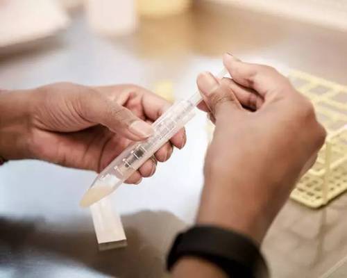 探访世界最大精子银行:30年间孕育超7万名婴儿