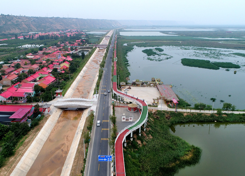  陕西沿黄公路惠及沿线群众