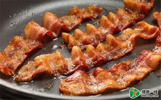 高盐饮食会增加心脏衰竭风险