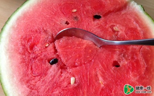 进入秋季就不能吃西瓜了？