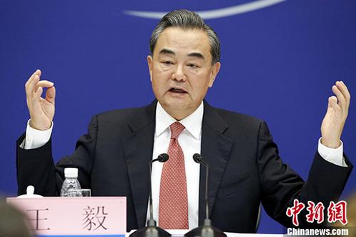 8月30日，中国外交部举办金砖国家领导人第九次会晤和新兴市场国家与发展中国家对话会中外媒体吹风会。中国外交部长王毅在会上表示，金砖国家不是封闭的俱乐部，金砖合作的影响也远远超出五国范畴?！敖鹱?”模式将充分释放金砖合作的积极效应。 <a target='_blank' href='http://www.chinanews.com/'>中新社</a>记者 李慧思 摄