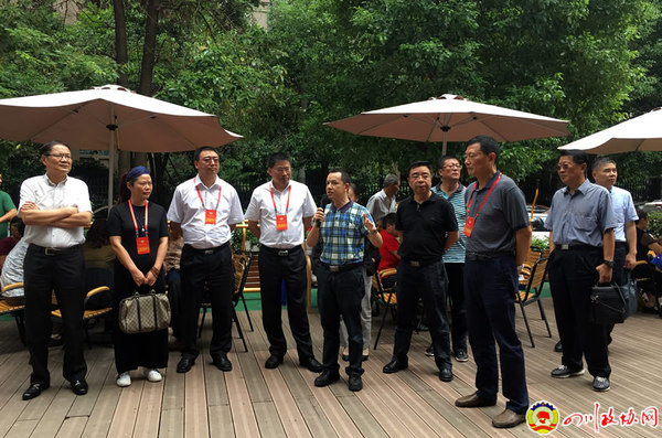 1504689745380 1504689745380