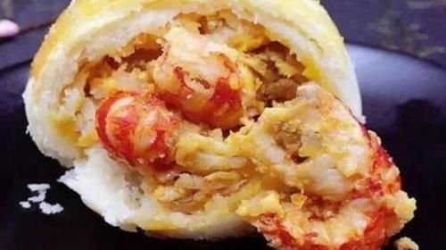 资料图:小龙虾口味月饼 资料图:小龙虾口味月饼