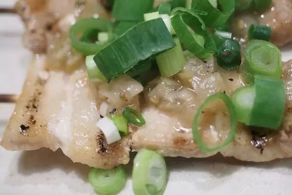 日国民大排档28年涨价1元 有顾客却称:不愿再去