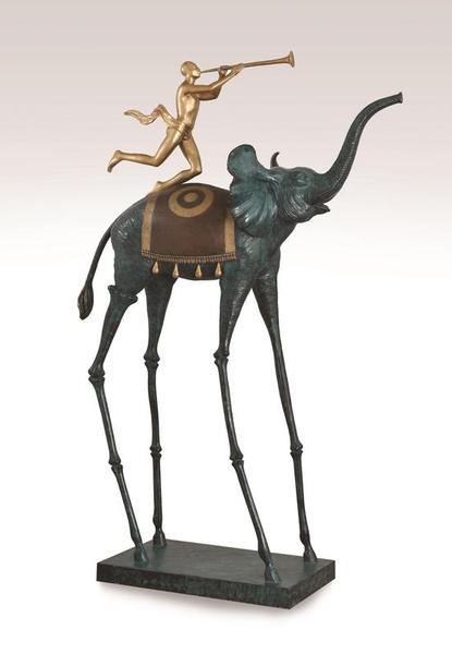 晚间拍卖亮点拍品之 达利-elephant du triomphe