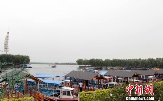 图为白洋淀景区码头。　韩冰 摄
