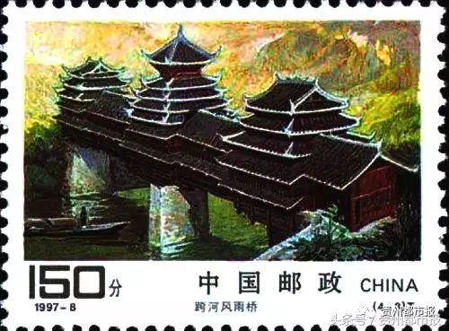 (4-3)为“跨河风雨桥”?；娌捎煤崾焦雇技敖鸹粕?，展现了跨河风雨桥的婀娜多姿和独特风貌。