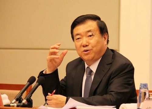 甘肃省委原书记王三运被双开 甘肃省委原书记王三运被双开