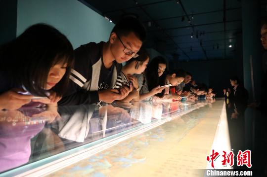 观众有序参观 故宫供图 观众有序参观 故宫供图