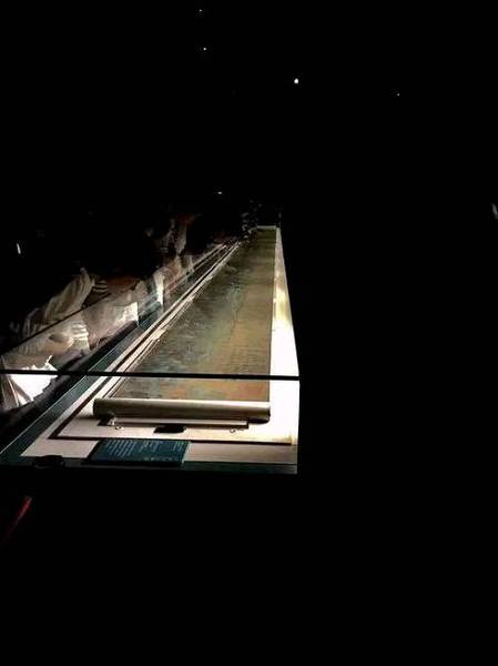 9月15日，《千里江山图》在故宫开展