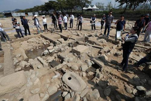 1506480504768950.jpg 0000515096_003_20170927081935996.jpg