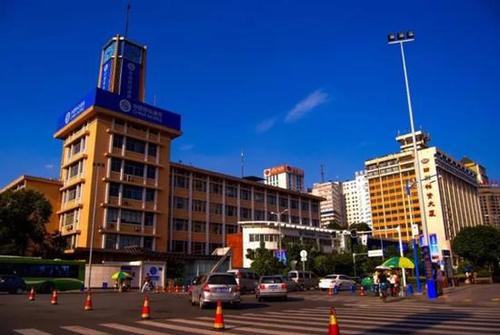 中国第一高楼有望建在成都:建筑高度拟定为677米