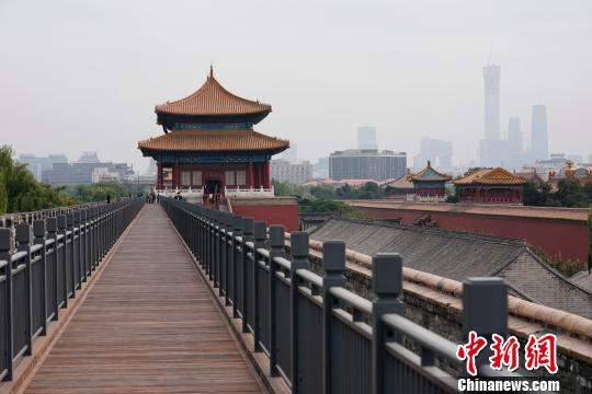 新开放的北城墙步道 杜洋 摄 新开放的北城墙步道 杜洋 摄