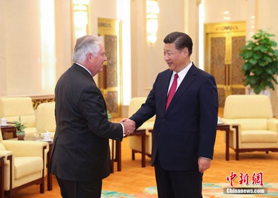 9月30日，中国国家主席习近平在北京人民大会堂会见美国国务卿蒂勒森。 <a target='_blank' href='http://www.chinanews.com/'>中新社</a>记者 刘震 摄